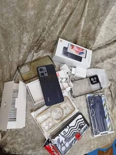 Note 12 8/128 used Like new السعر نهااائي