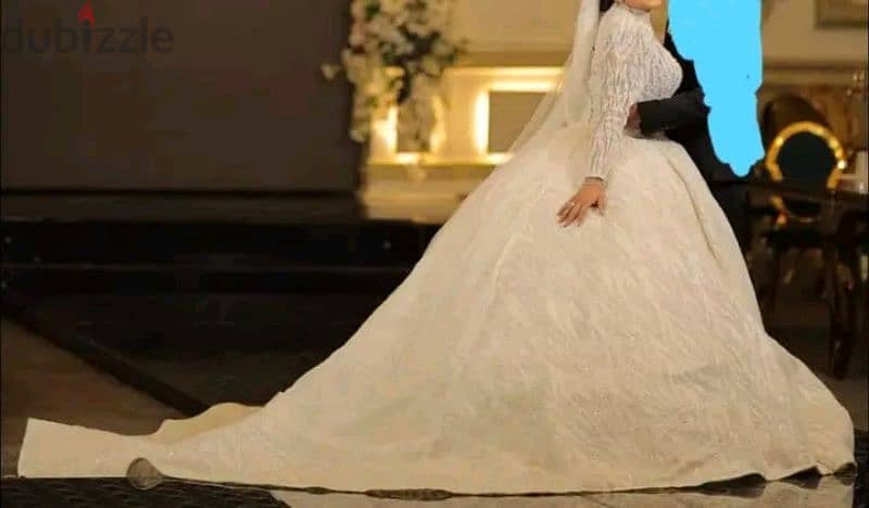 فستان زفاف سوري استعمال مره واحده بس بحالته 1