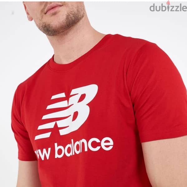New balance Tshirt medium size 1