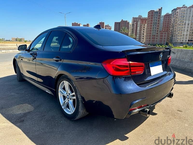 BMW 320 i M PACKAGE 3