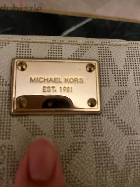 Michael Kors Original Wallet 7
