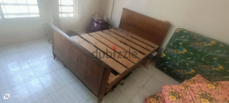 لهواة الفخامة سرير خشب زان اصلي عرض ١٦٠ سم 3