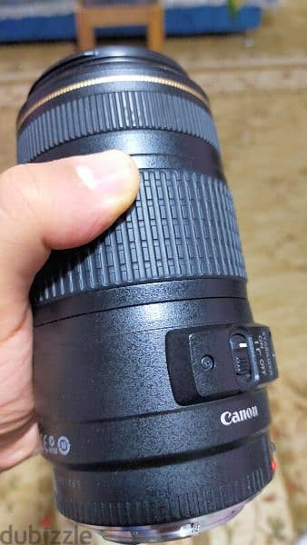 Canon EF 70-300 f/4.5-5.6 is usm استعمال خفيف جدا بالكرتونه 1