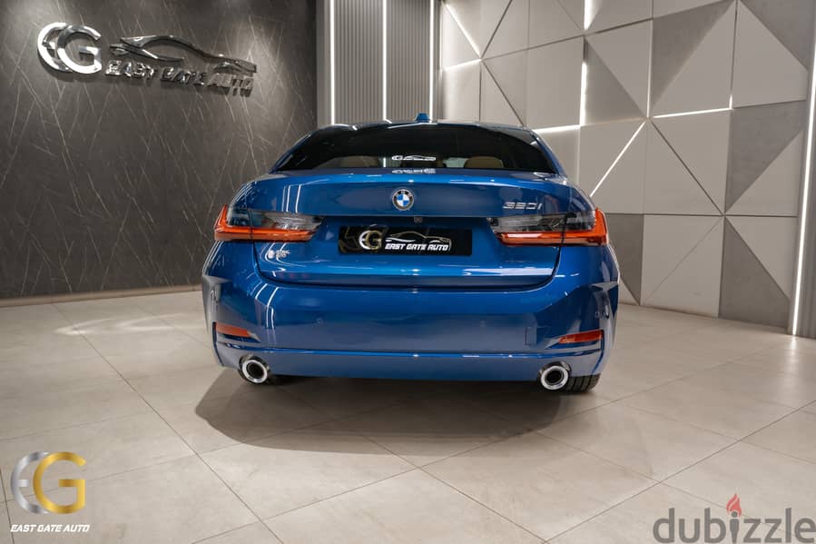 BMW 320i Luxury Model 2024 3