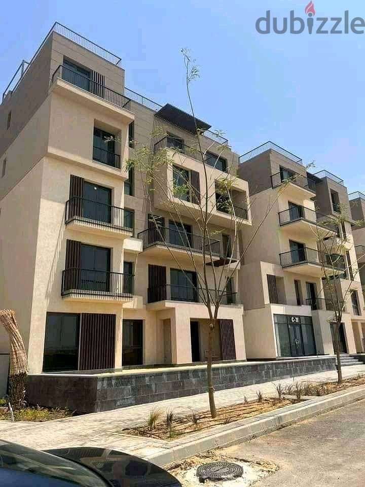 Fully finished apartment at a very special price in Sodic East, Shorouk 4