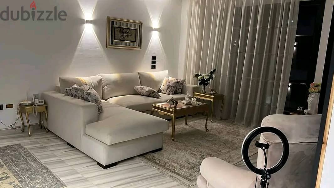 Apartment for sale, immediate receipt, with La Vista, in the most prestigious compound in Shorouk - El Patio Casa 2