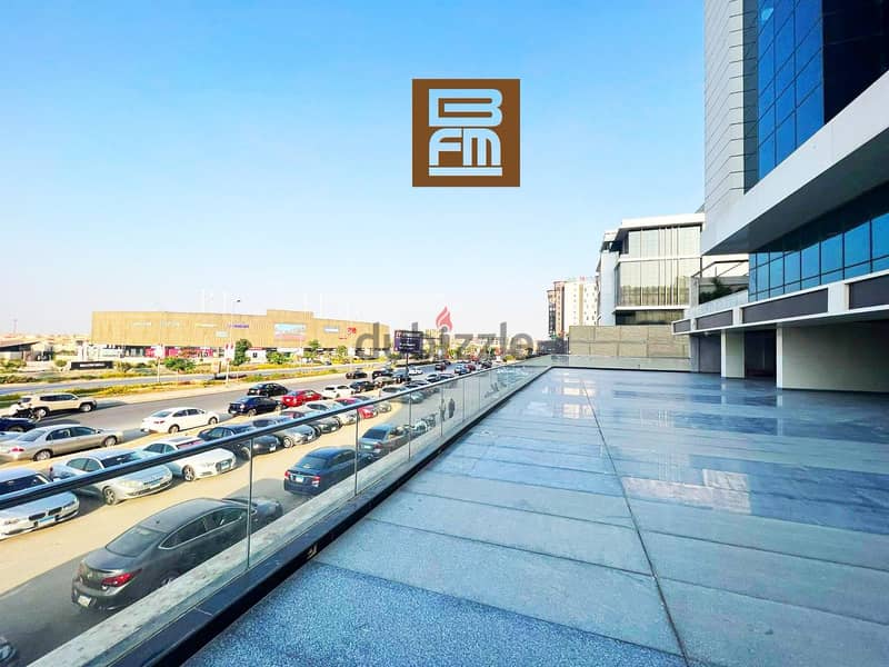 Mixed Mall (commercial- Administrative) mall for sale in a very prime location directly on the 90th street 5th settlement مول إداري تجاري للبيع عال 90 1