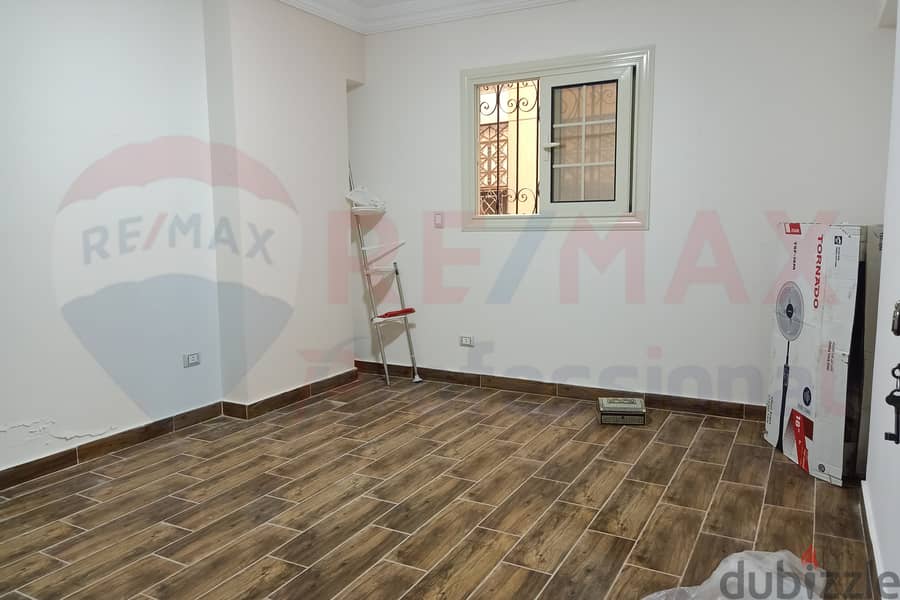Apartment for rent 175 m Smouha (Al-Riyada Street) - suitable for residential / administrative 3