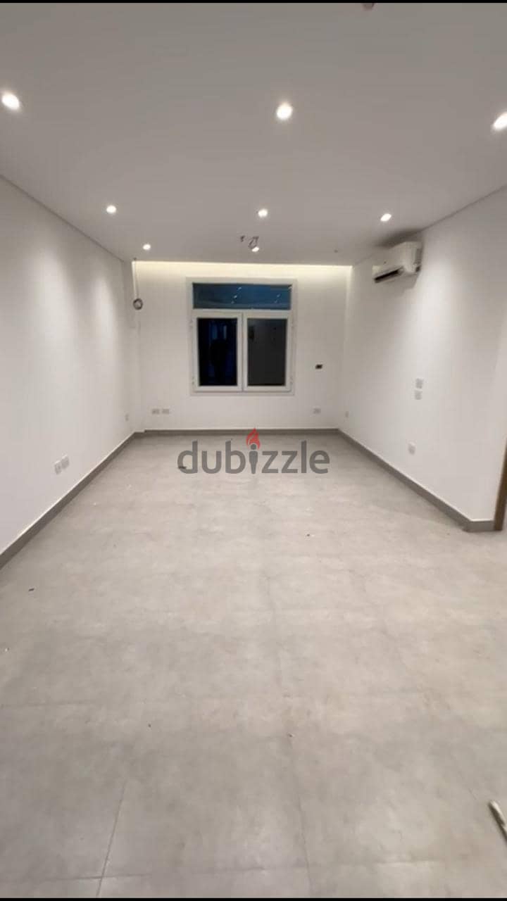 Office for rent fully finished + AC, On main street in Sheikh Zayed 6