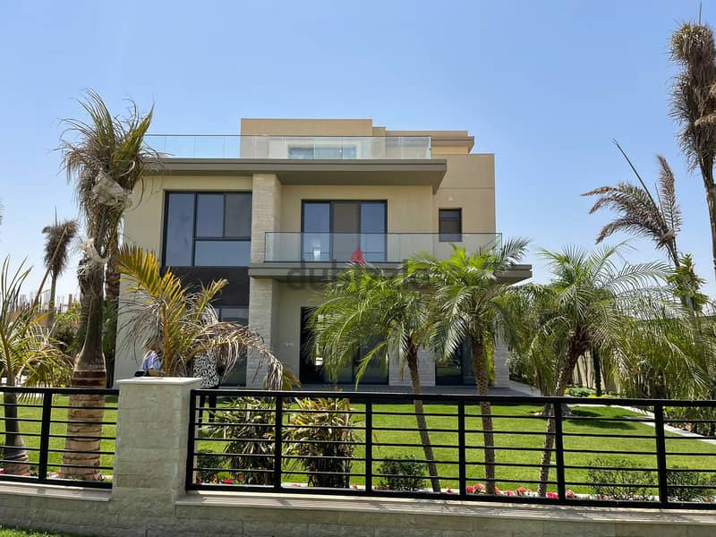 فيلا للبيع استلام فوري في سوديك الشيخ زايد ( أرض 790 م , مباني 445 م , حديقه 350 م ) Sodic The Estates 1