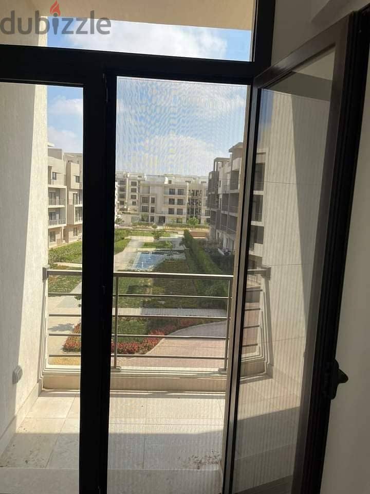 Townhouse ready for delivery, 246 meters, finished, with air conditioners, for sale in Marasem Fifth Square Compound, Fifth Settlement, Marasem Fifth 9