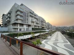Under market price  Mountain View iCity  Apartment for sale Phase: North Park  Area: 135m² 0