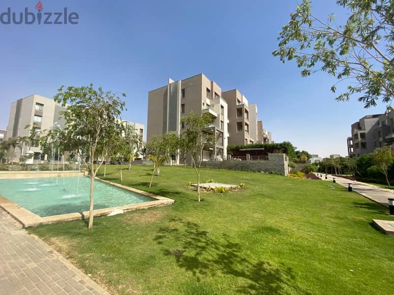 Apartment for sale in VGK (village garden katameya ) Palm Hills  direct on the lake 3/4 finishing 2
