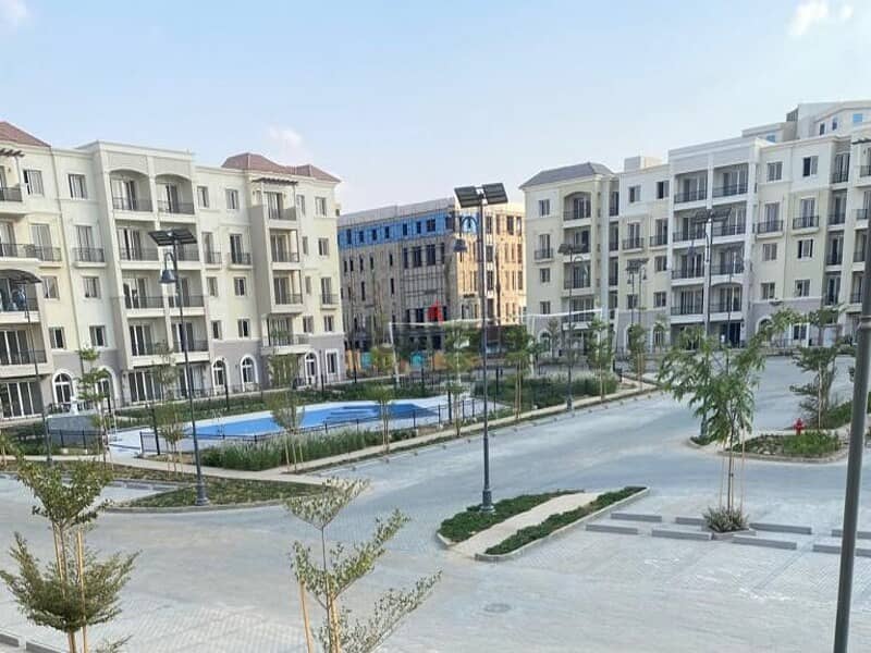Ready to move Apartment fully finished for sale in Mivida - Emaar 1