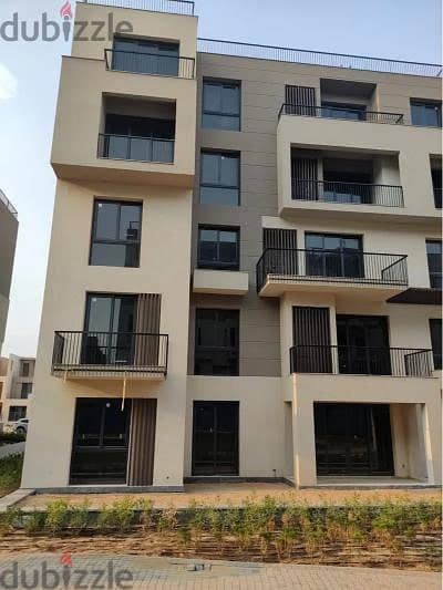 apartment delivery 2024 prime location , sodic east , new cairo 6