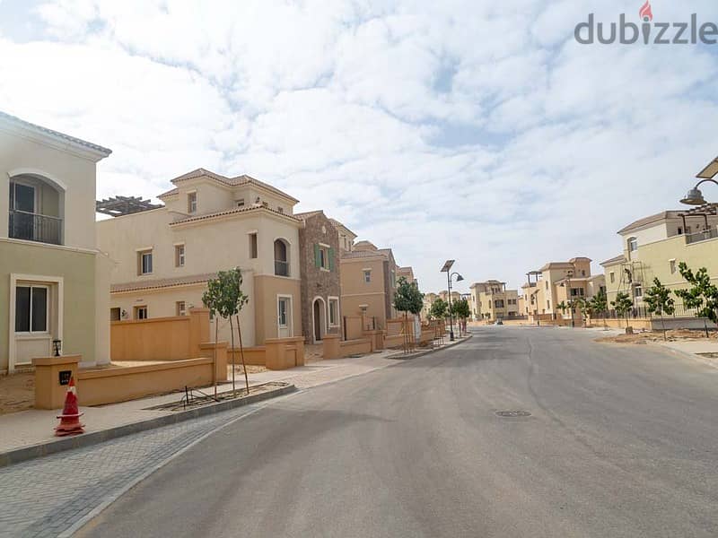 Twinhouse 355m fully finished for sale in Mivida - Emaar 2