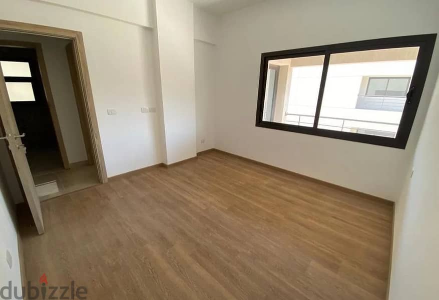 Apartment for sale with immediate receipt in Fifth Square Compound in Fifth Settlement 11