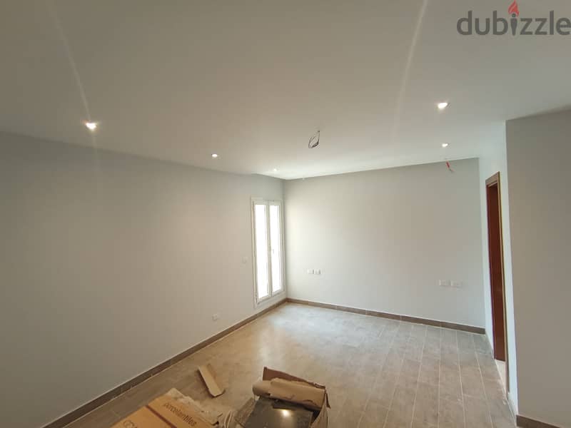 Apartment 133m fully finished  for sale in Mountain view hydepark compound - prime location 5