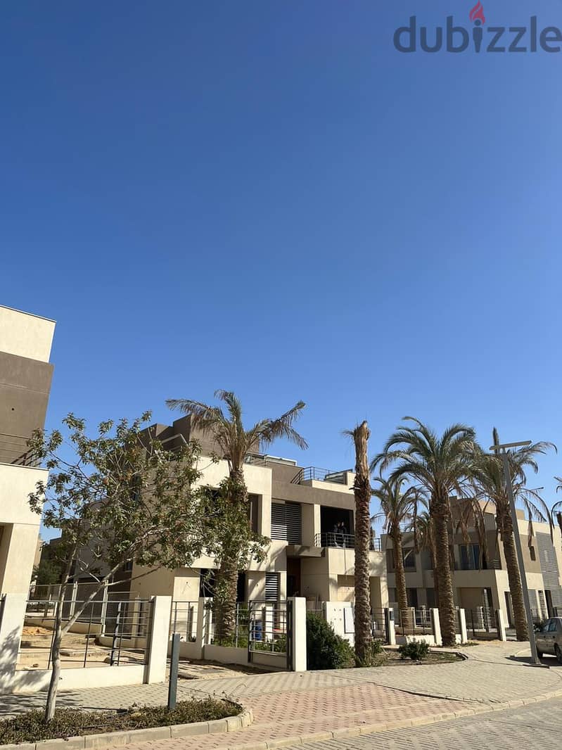 Under Market price   Palm hills new cairo   Town house corner Bua : 228.5 m² Land : 246 m² 5