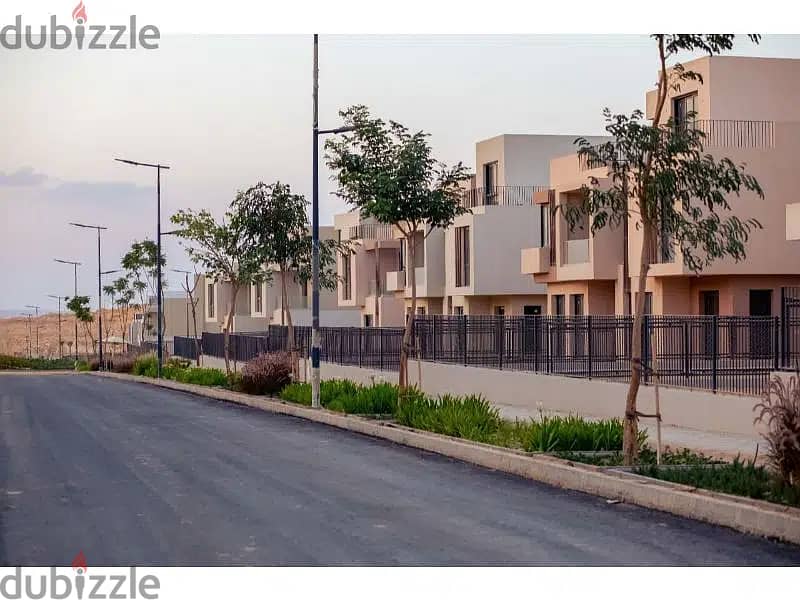 twin house 280 m delivered prime location , sodic east , new cairo 5