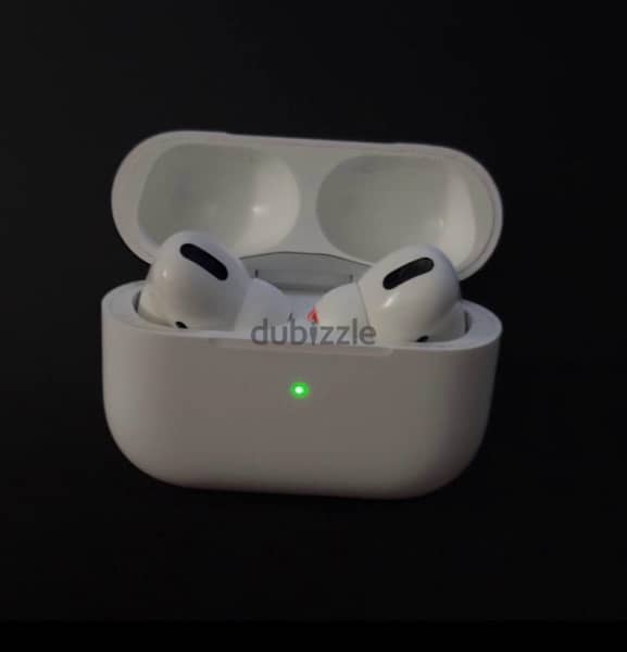 Apple AirPods Pro 1st Generation 1