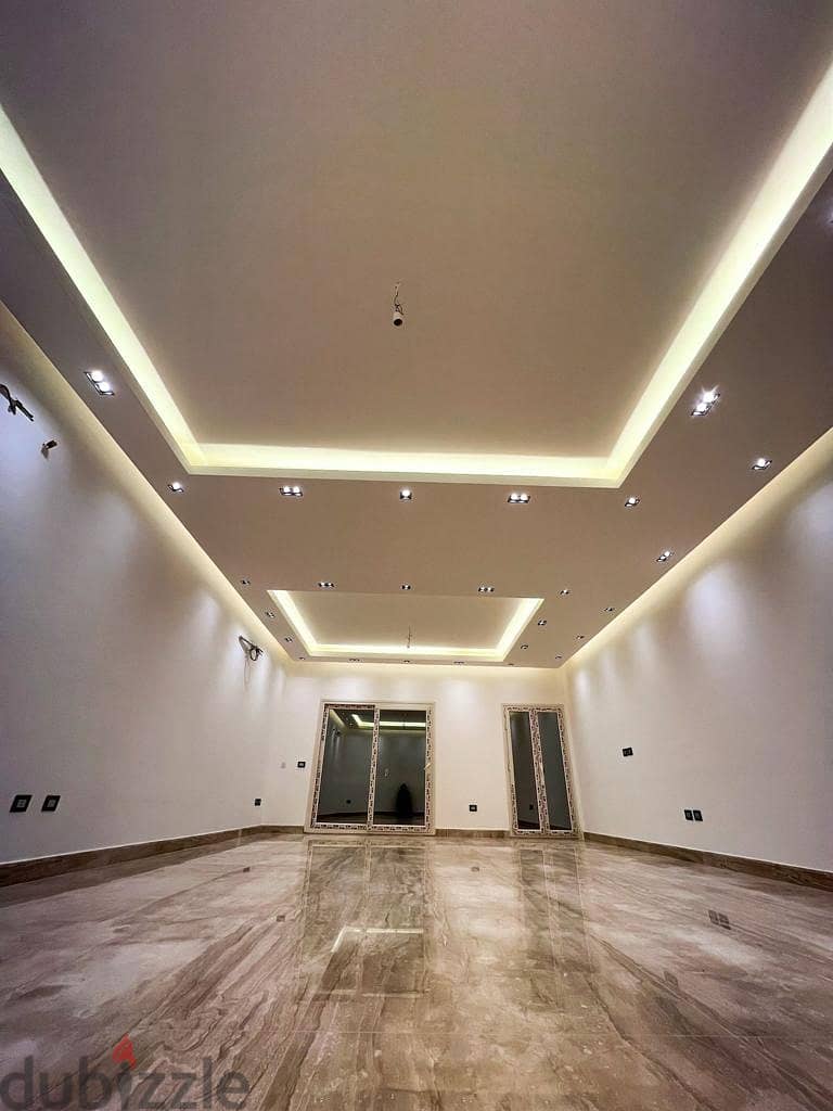 apartment for rent 300m - prime location شقه للايجار 300م بالشويفات بالمطبخ و التكييفات و الاجهزه 2