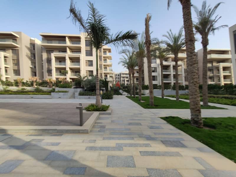 Apartment for resale in Tag Sultan Compound New Cairo 4
