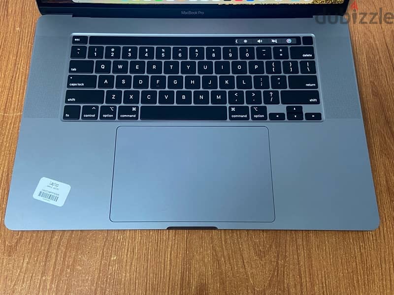 MacBook Pro 2019  16”inch Intel core i7 -  64 giga ram ddr4 500 ssd 12