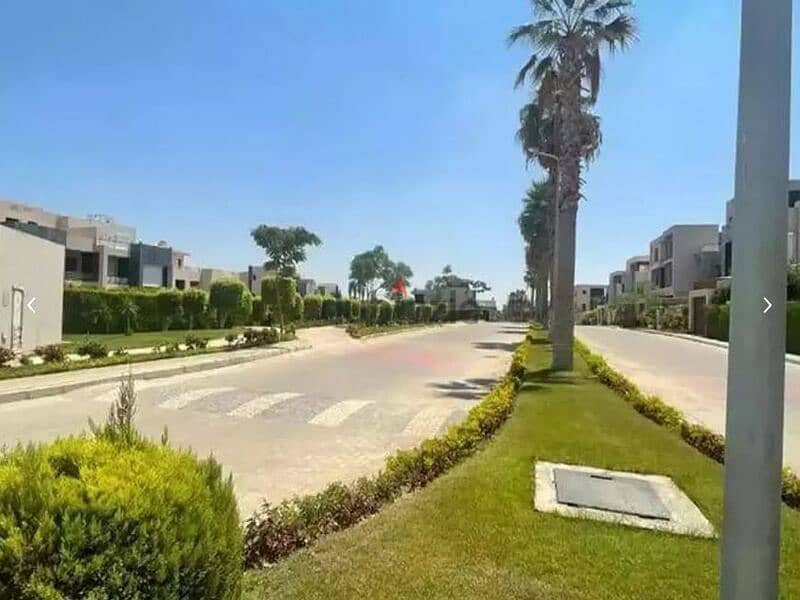 Stand alone villa for sale, 240 m, in Sarai Compound, New Cairo, on Suez Road, directly next to the ring road, the American University, the New Admini 3
