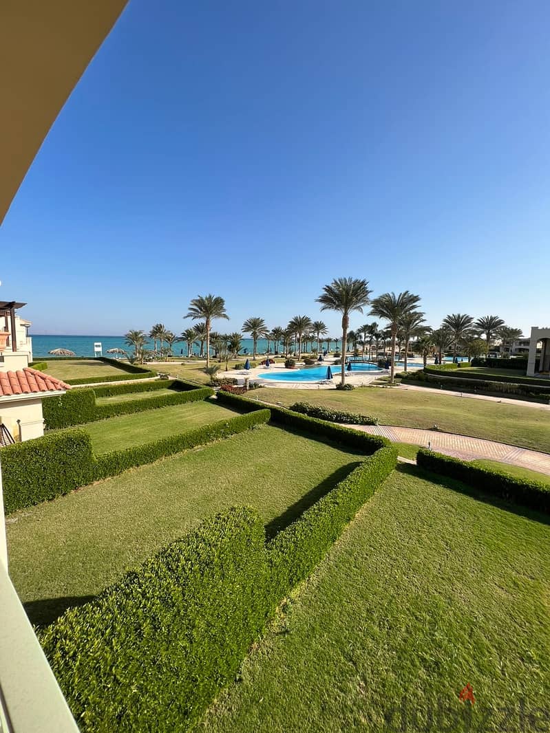 ready to move fully finished with full sea view, ground floor with garden chalet for sale in Ain Sokhna La Vista Gardens, with a 20% discount on cash 15