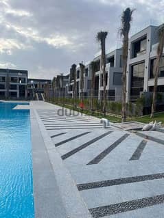 For sale, a double view apartment with immediate delivery in El Patio, Shorouk City 0