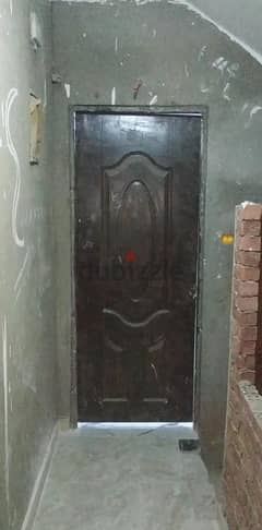 باب شقة مستعمل للبيع
