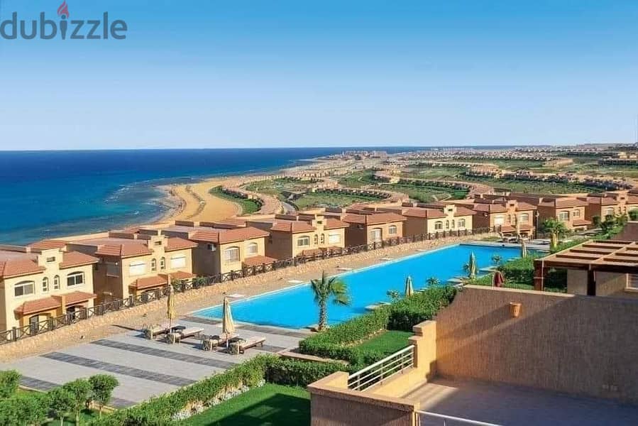 Townhouse with a price of a view directly on the sea in Telal Ain Sokhna 2