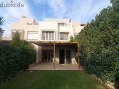 Townhouse for rent Palm hills golf extension  Area 300m