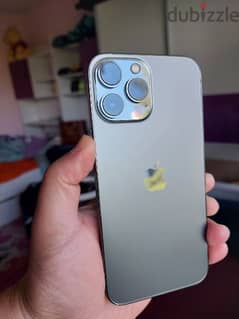 iphone 13 pro max 256GB almost neu with Box 0