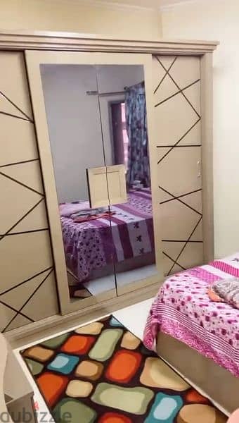 شقة مفروشة غرفتين وصالة على شارع فيصل الرئيسي مكيفة بالكامل فرش جديد 3
