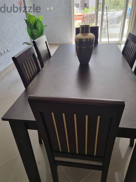 Dining room (table & 6 chairs) like new 3