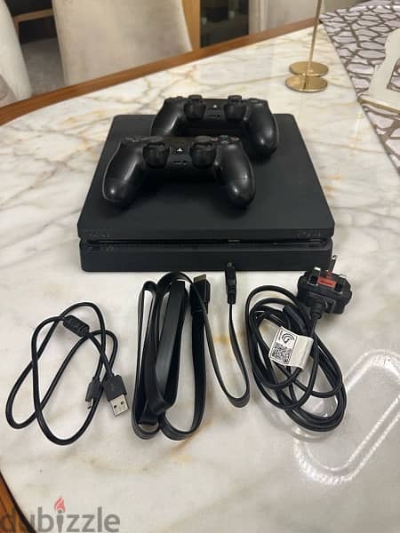 PS4 Slim 1TB + Extra Controller 4