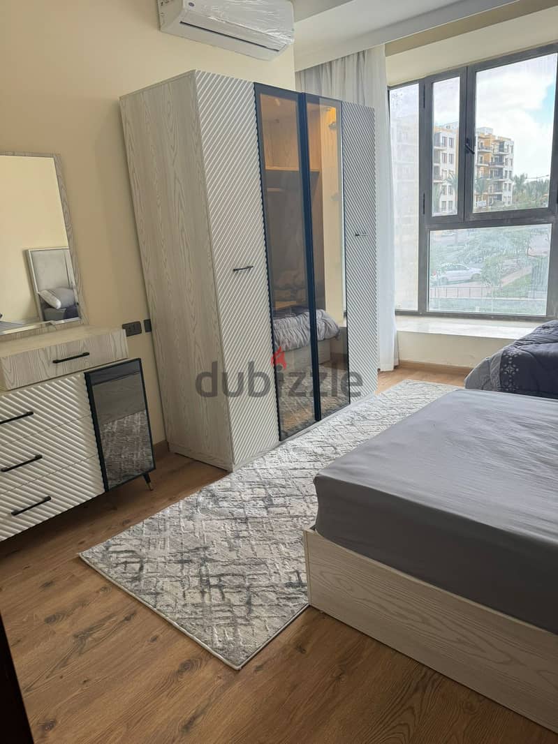 Fully Furnished Apartment 191m First Use In Eastown 4