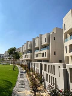 READY TO MOVE  a fully finished apartment of 235 meters, super luxury view on park in Al Burouj Compound in Shorouk 0