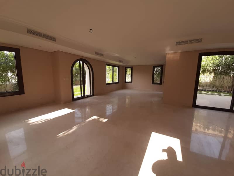 5- villa for rent in Mivida Compound, semi-furnished, with kitchen, air conditioners + appliances, view on garden 3
