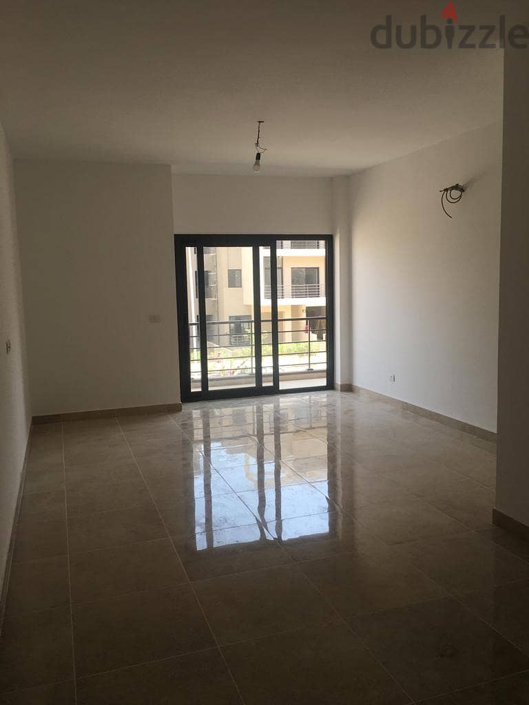 Lowest price semi furnished penthouse roof 193m  for rent in Al Marasem New Cairo 1