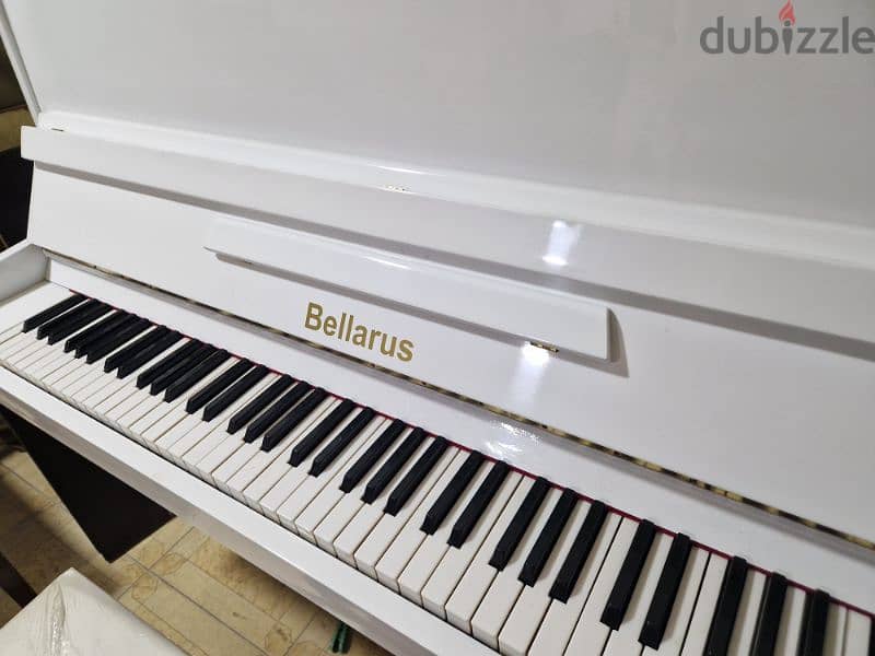 بيانو روسى بحاله الجديد ماركه Bellarus 4
