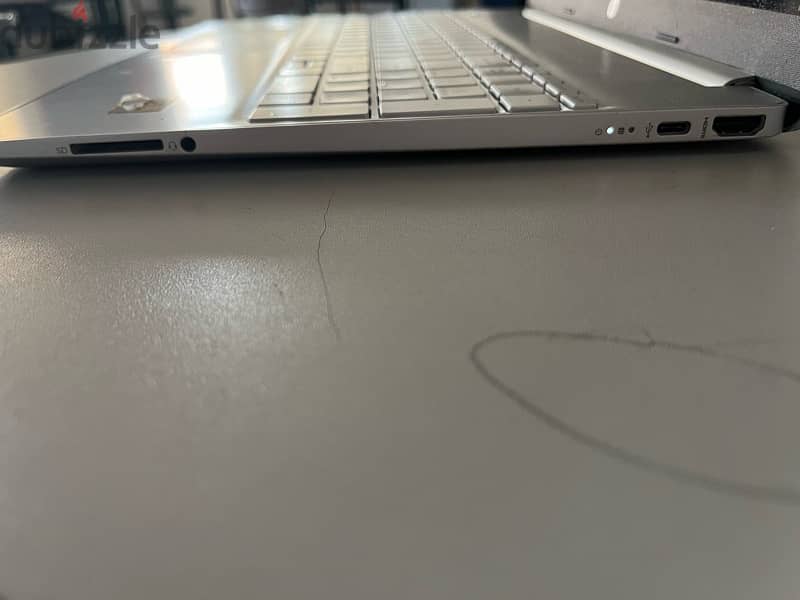 HP Laptop - 15-ef1001ds 3