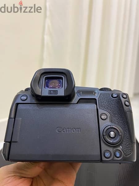 Canon R +  للبيع كاميرا كانون R معاها كل مشتملاتها 1