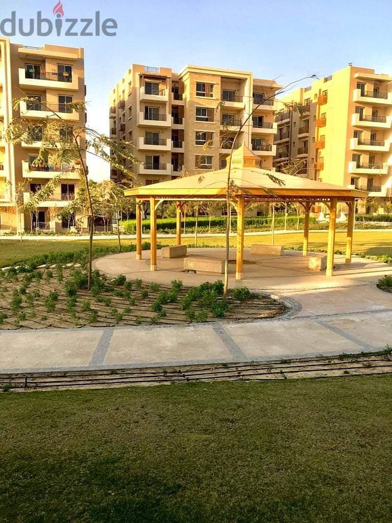 In Taj City Compound, a distinctive 208 sqm duplex for sale in front of Cairo Airport, Taj City, with a 5% down payment. 26