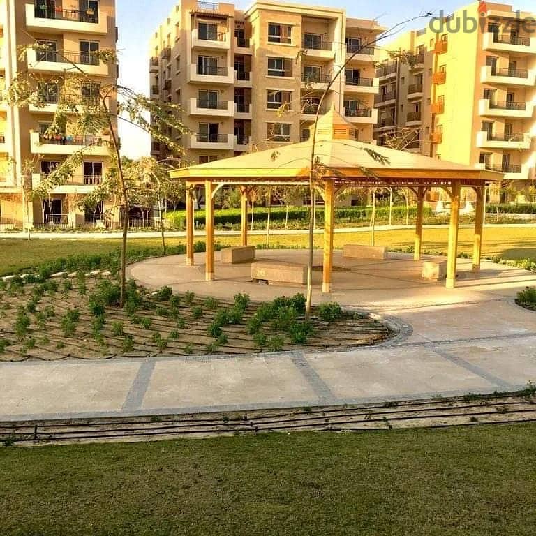 In Taj City Compound, a distinctive 208 sqm duplex for sale in front of Cairo Airport, Taj City, with a 5% down payment. 29