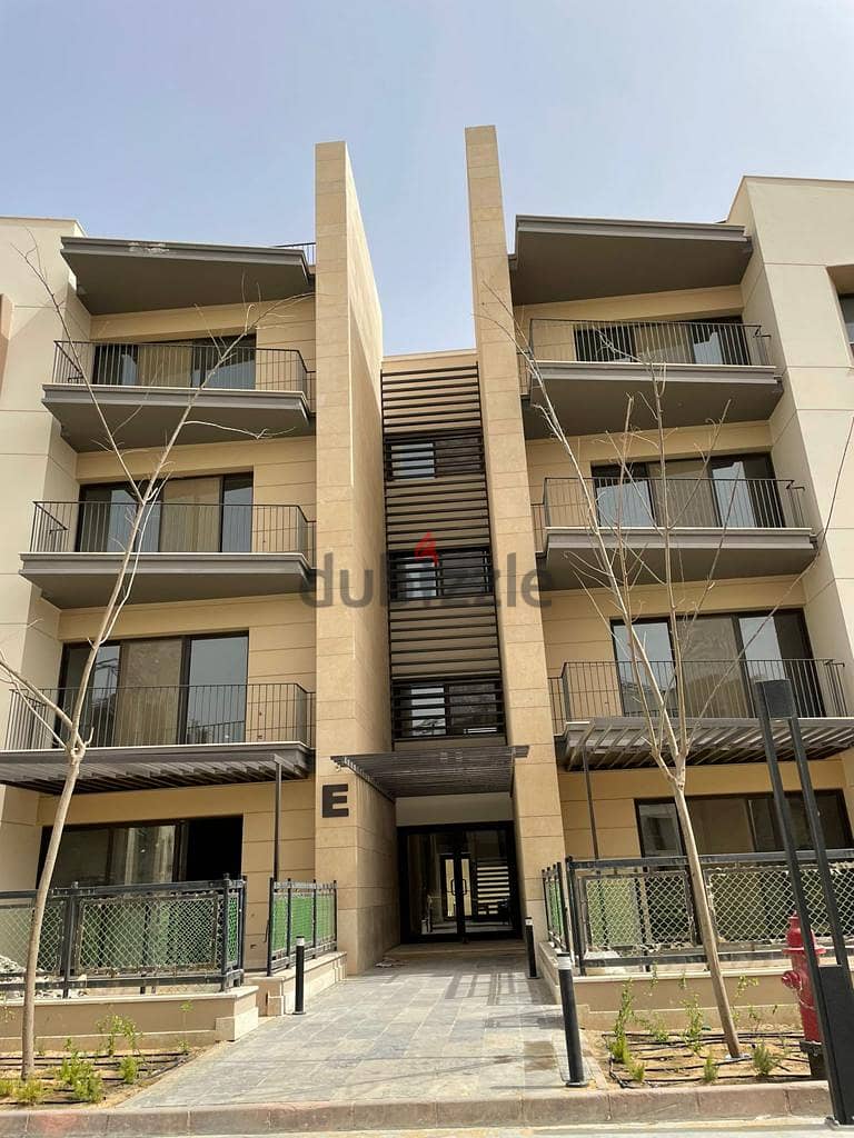 Apartment For Sale Immediate Delivery 3 Rooms in Galleria Moon Valley South Investors 10% down payment and installments over 5 years 5