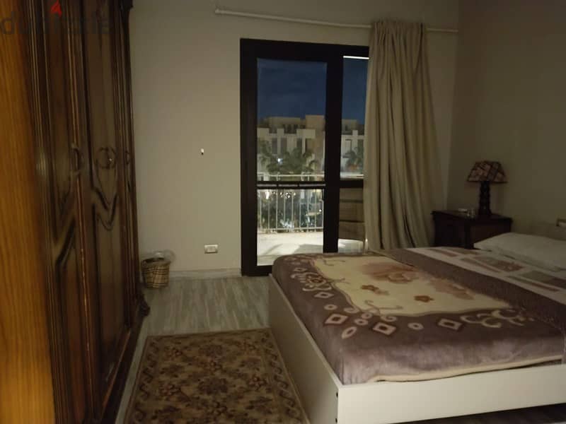 شقة مفروشة للإيجار في كورت يارد الشيخ زايد 12