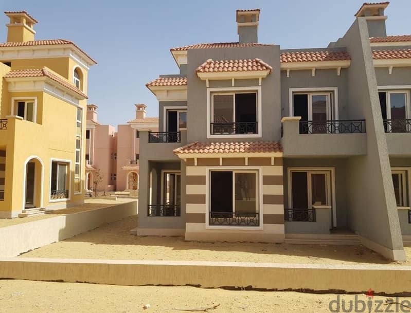Town house 151 meters in nyoum october down payment 10% 3